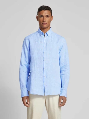 Koszula lniana o kroju modern fit z kołnierzykiem typu button down model ‘Dirk’ BRAX