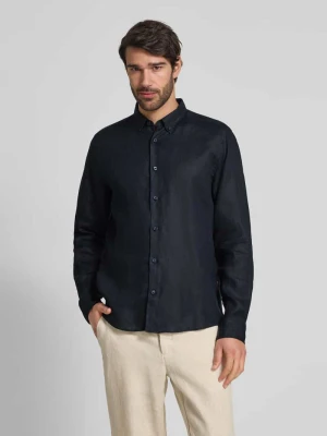 Koszula lniana o kroju regular fit z kołnierzykiem typu button down Boss