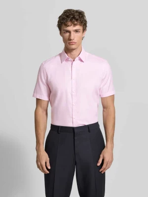 Koszula o kroju slim fit biznes z bawełny z kołnierzykiem typu kent Jake*s