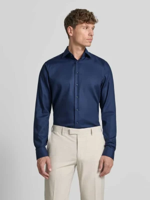 Koszula o kroju slim fit biznes z kołnierzykiem typu kent Christian Berg Men