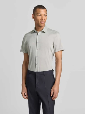 Koszula o kroju slim fit biznes z kołnierzykiem typu kent OLYMP Level Five