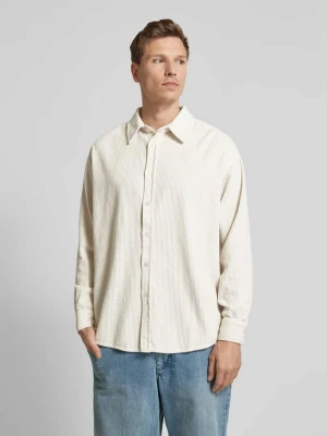 Koszula sztruksowa o kroju regular fit z kołnierzykiem typu kent model ‘PADOW’ American vintage