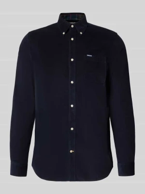 Koszula sztruksowa o kroju tailored z brustaszą Barbour Granatowy