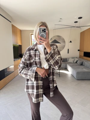 Koszula w Kratkę  Brązowa Sweet ClothStore