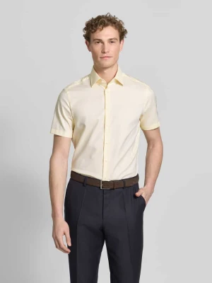 Koszula w kroju regular fit do biznesu z kołnierzykiem typu kent Christian Berg Men