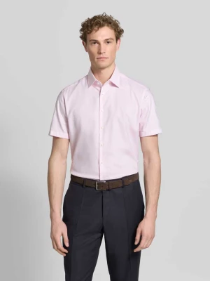 Koszula w kroju regular fit do biznesu z kołnierzykiem typu kent Christian Berg Men