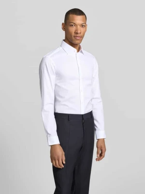 Koszula w kroju regular fit do biznesu z kołnierzykiem typu kent Christian Berg Men