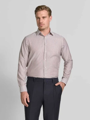 Koszula w kroju regular fit do biznesu z kołnierzykiem typu kent Christian Berg Men