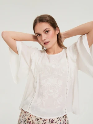 Koszula z falbaną biała Moodo