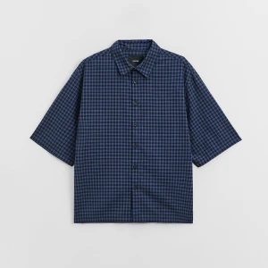 Koszula z krótkim rękawem w granatowo-czarną kratę House