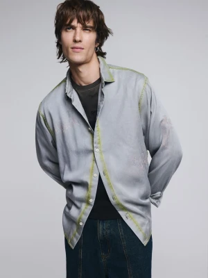 Koszula z napisami w efekcie znoszenia Desigual