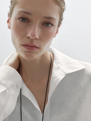 Zdjęcie produktu Koszula Ze 100% Lnu Z Otwartym Kołnierzykiem - Biały - - Massimo Dutti - Kobieta
