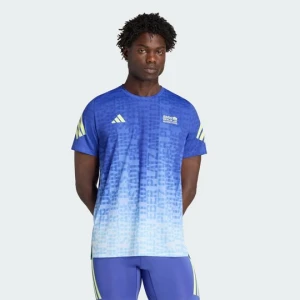 Koszulka BMW Berlin-Marathon 2026 z nadrukiem na całej powierzchni Adidas niebieski
