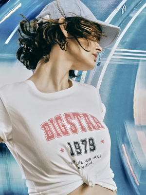 Koszulka damska bawełniana z dużym nadrukiem na piersi biała Rismela 100 BIG STAR