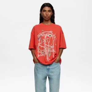 Koszulka oversize z haftowanym logo w kolorze czerwonym BIMBA Y LOLA