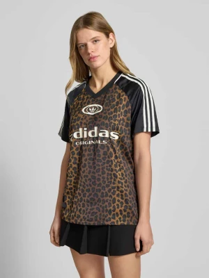 Koszulka piłkarska z dekoltem w serek i logo adidas Originals