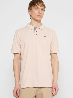 Zdjęcie produktu Koszulka polo Calvin Klein piaskowy