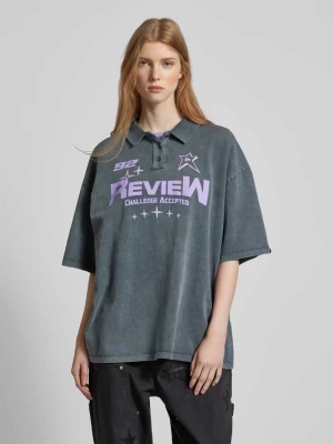Koszulka polo o kroju oversized z nadrukiem z logo Review
