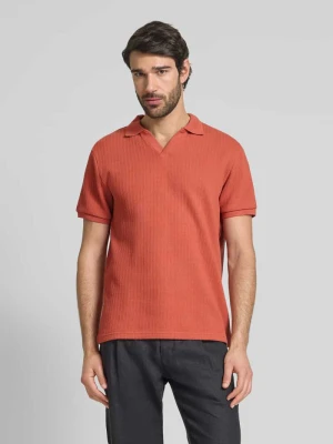 Koszulka polo o kroju regular fit z dekoltem w serek MCNEAL