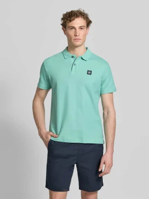 Koszulka polo o kroju regular fit z detalem z logo i listwą guzikową Lerros