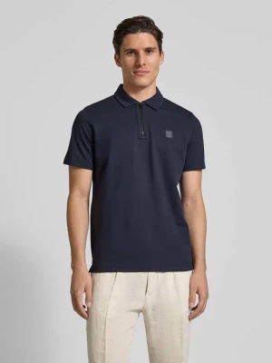 Koszulka polo o kroju regular fit z detalem z logo Lerros