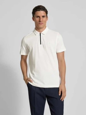 Koszulka polo o kroju regular fit z detalem z logo Lerros