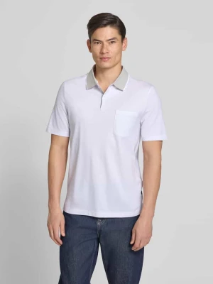 koszulka polo o kroju regular fit z fakturowanym wzorem i brustaszą maerz muenchen