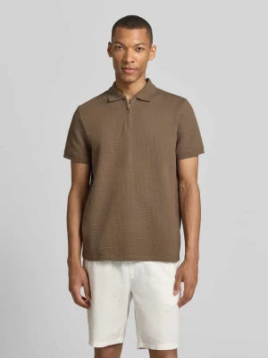 Koszulka polo o kroju regular fit z fakturowanym wzorem MCNEAL