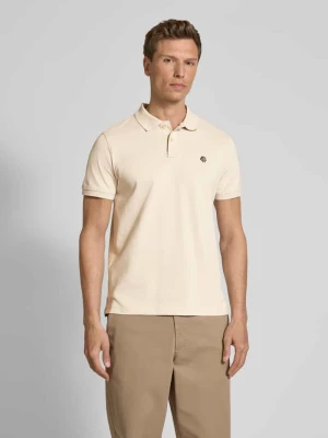 Koszulka polo o kroju regular fit z listwą guzikową i wyhaftowanym logo MCNEAL
