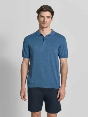 koszulka polo o kroju regular fit z listwą guzikową model 'BELLS' casual friday