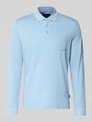 koszulka polo o kroju regular fit z mieszanka bawełny z brustasza Bugatti Jasnoniebieski