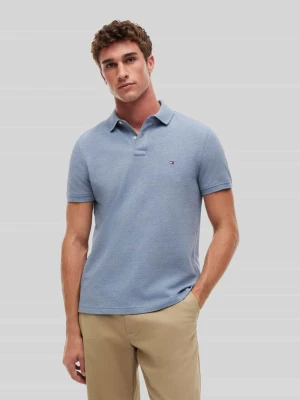 Koszulka polo o kroju regular fit z mieszanki bawełny Tommy Hilfiger Jasnoniebieski melanż