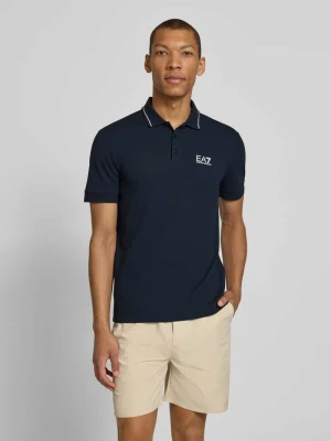 Koszulka polo o kroju regular fit z nadrukiem z logo EA7 Emporio Armani Ciemnoniebieski