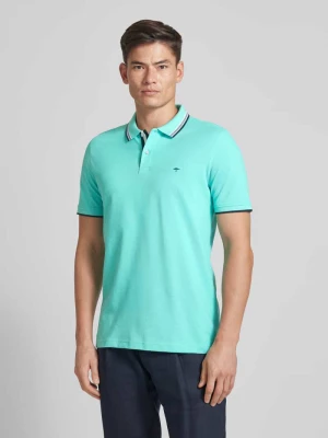 Koszulka polo o kroju regular fit z paskami w kontrastowym kolorze FYNCH-HATTON