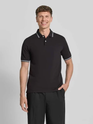 koszulka polo o kroju regular fit z wyhaftowanym logo Bugatti