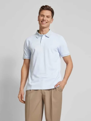 Koszulka polo o kroju regular fit z wyhaftowanym logo FYNCH-HATTON