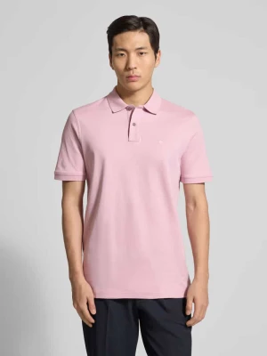 koszulka polo o kroju regular fit z wyhaftowanym logo FYNCH-HATTON