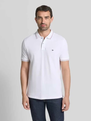koszulka polo o kroju regular fit z wyhaftowanym logo FYNCH-HATTON Biały