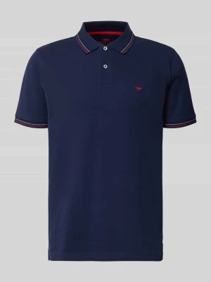 koszulka polo o kroju regular fit z wyhaftowanym logo FYNCH-HATTON Granatowy