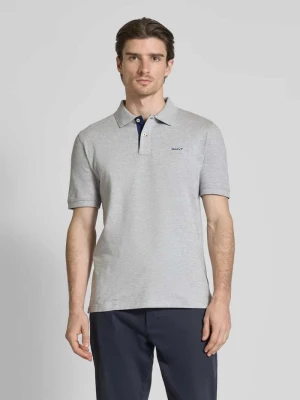 Koszulka polo o kroju regular fit z wyhaftowanym logo Gant