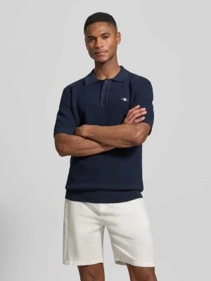 koszulka polo o kroju regular fit z wyhaftowanym logo Gant