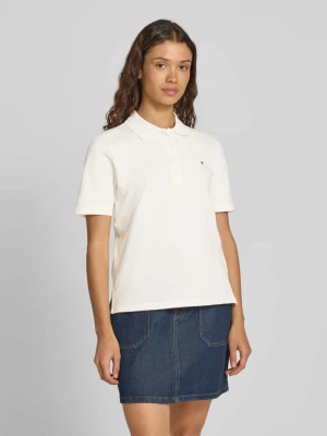 Koszulka polo o kroju regular fit z wyhaftowanym logo model ‘1985’ Tommy Hilfiger Écru
