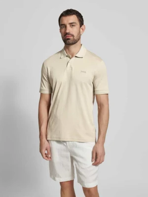 Koszulka polo o kroju regular fit z wyhaftowanym logo model ‘Interlock’ Boss Piaskowy