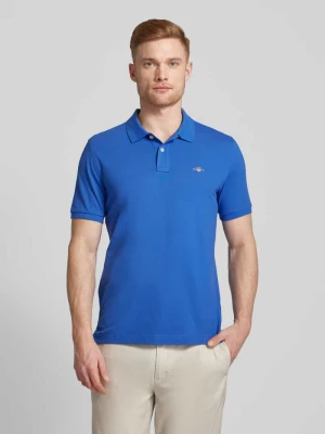 Koszulka polo o kroju regular fit z wyhaftowanym logo model ‘SHIELD’ Gant