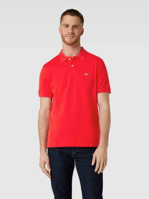 Koszulka polo o kroju regular fit z wyhaftowanym logo model ‘SHIELD’ Gant