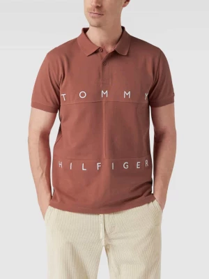 Koszulka polo o kroju regular fit z wyhaftowanym logo Tommy Hilfiger