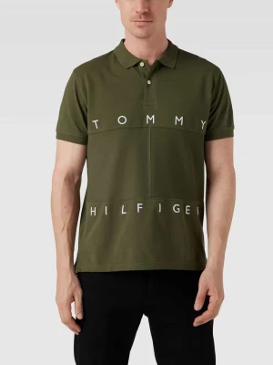 Koszulka polo o kroju regular fit z wyhaftowanym logo Tommy Hilfiger