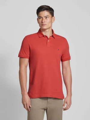 Koszulka polo o kroju regular fit z wyhaftowanym logo Tommy Hilfiger