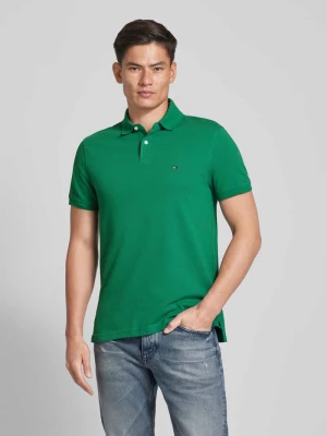 Koszulka polo o kroju regular fit z wyhaftowanym logo Tommy Hilfiger