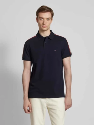 Koszulka polo o kroju regular fit z wyhaftowanym logo Tommy Hilfiger